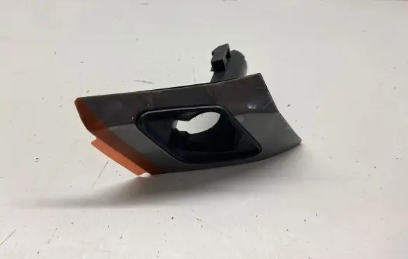BMW M3 F80 Headlight washer nozzle holder 51118054306 10268110