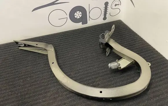 Audi A5 Tailgate/trunk/boot hinge 8w6827301