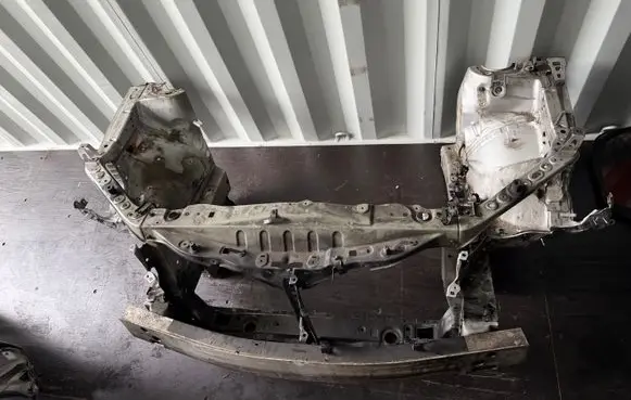 Lexus RX 450H Radiator support slam panel 
