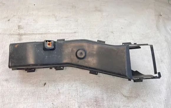 BMW X6 E71 Air intake duct part 7180624