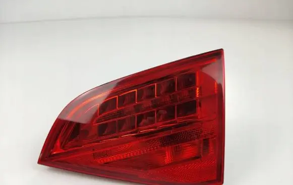 Audi A4 S4 B8 8K Tailgate rear/tail lights 8K9945094B