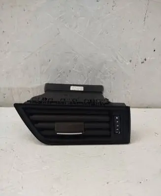 Skoda Superb B8 (3V) Dashboard air vent grill cover trim 3V0819702B