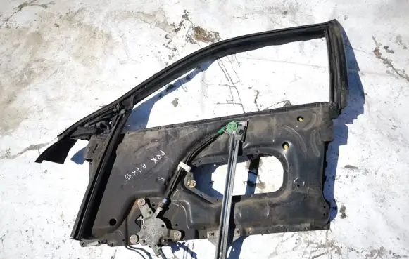 Audi A6 S6 C4 4A Front door window/glass frame 