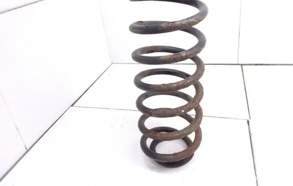 Volkswagen Polo III 6N 6N2 6NF Rear coil spring