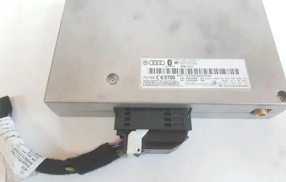Audi A4 S4 B7 8E 8H Bluetooth control unit module 8P0862335N 93777EP085004434