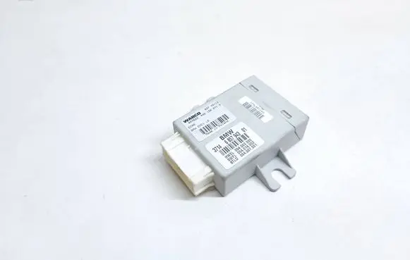 BMW 5 F10 F11 Air suspension control unit module (rear) 6857943 37146857943