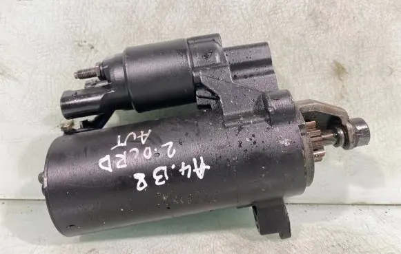 Audi A4 S4 B8 8K Starter motor 0986024030