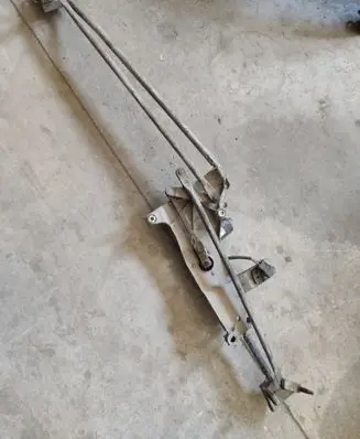 Peugeot 807 Front wiper linkage and motor 2224A
