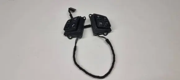 BMW 3 E90 E91 Steering wheel buttons/switches 
