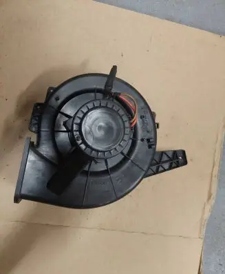 Volkswagen Polo V 6R Heater fan/blower 6Q1820015H