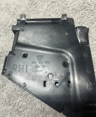 Audi A4 S4 B8 8K Other under body part 8K0809922