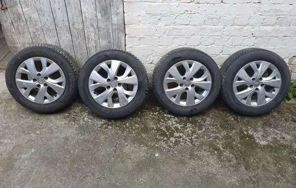 Citroen C4 II Picasso R16 alloy rim