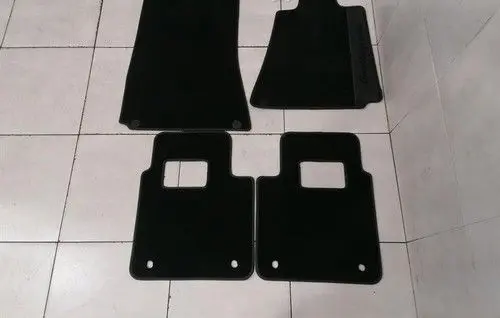 Maserati GranTurismo Rear storage box compartment pad/mat 940000635