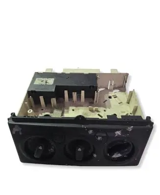 Renault Laguna I Climate control unit 9041703027