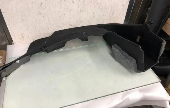 Tesla Model Y Trunk/boot side trim panel 1622208-00-B