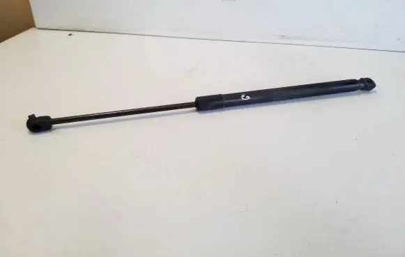 Volkswagen Golf Plus Tailgate/trunk strut/damper 5M0827550A