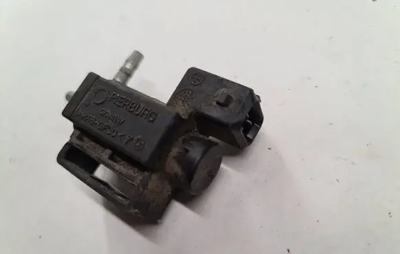 Volvo XC90 Turbo solenoid valve 31339879 15T259 70051502