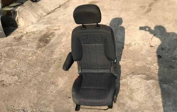 Peugeot Partner Front driver seat 