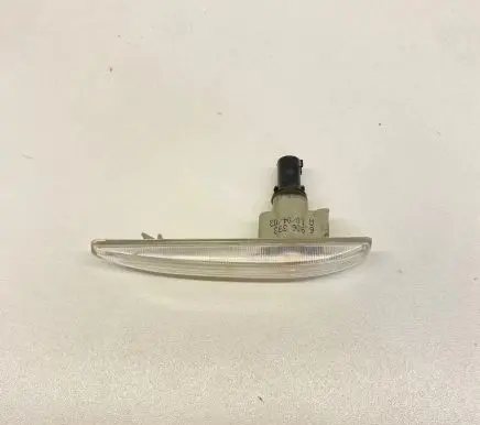 BMW 7 E65 E66 Front fender indicator light 6906393