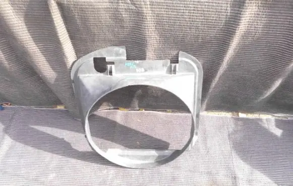 Mercedes-Benz 100 W631 Radiator cooling fan shroud 6315050255
