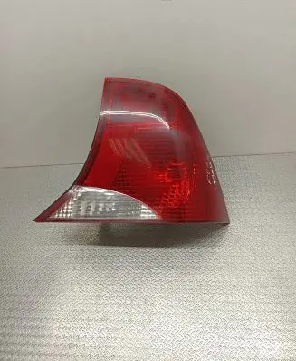 Ford Focus Rear/tail lights XS4113404