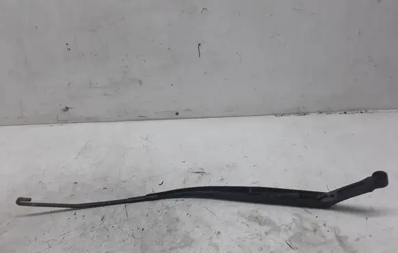 Volkswagen PASSAT B5 Front wiper blade arm DY06G5LHD