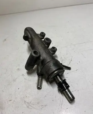 Opel Zafira B Fuel pressure regulator 55188200