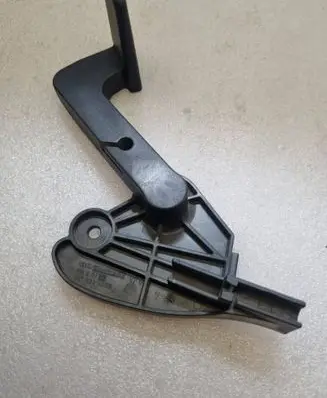 Audi A4 S4 B7 8E 8H Engine bonnet (hood) release handle 8E1823533B