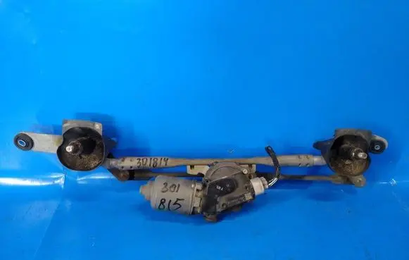 Mazda 6 Front wiper blade arm GS3N67360