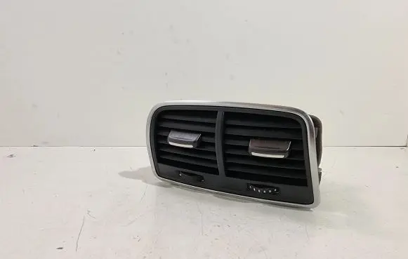 Rear air vent grill