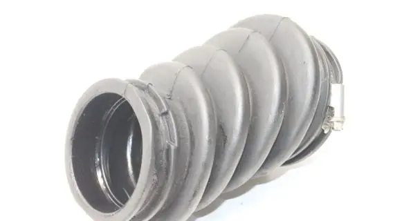 Mazda 5 Intercooler hose/pipe