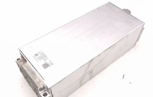Porsche Taycan 9J1 Hybrid / Electric Car Battery Cell 9J1915591G