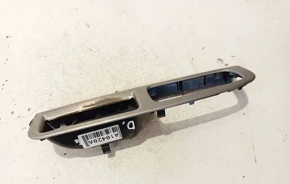 Volvo C30 Front door window switch trim 8663815