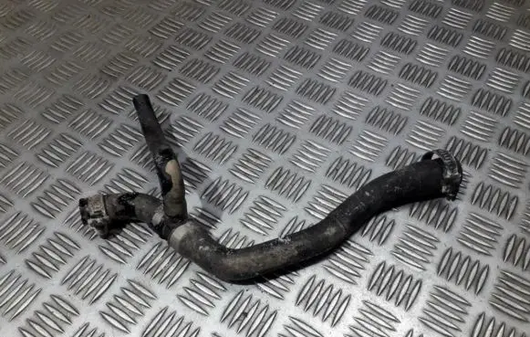 Volvo S40, V40 Power steering hose/pipe/line 30741657