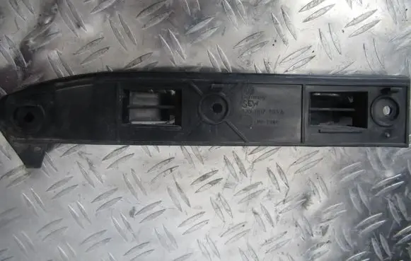 Volkswagen Golf IV Front bumper mounting bracket 1j0807183a
