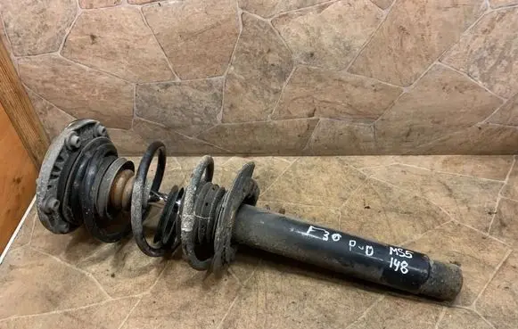 BMW 3 F30 F35 F31 Front shock absorber/damper 
