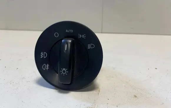 Skoda Octavia Mk2 (1Z) Light switch 1Z0941431J 10009058