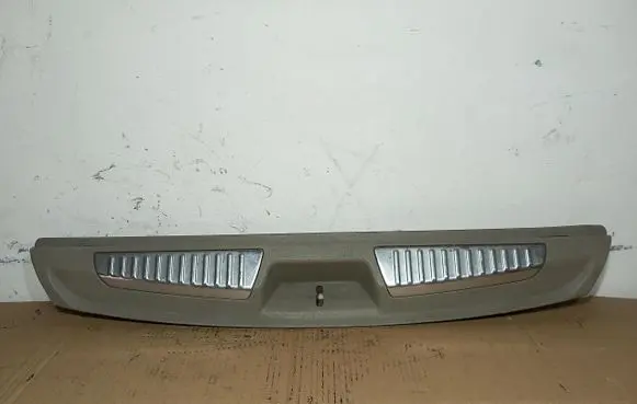 Renault Laguna III Trunk/boot sill cover protection 849200006R
