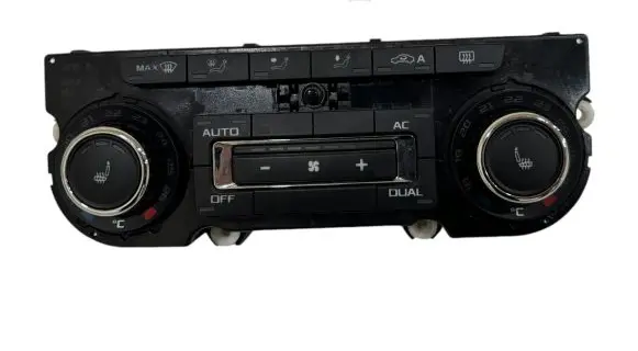 Skoda Octavia Mk2 (1Z) Climate control unit 3T0907044AS 5HB00974945