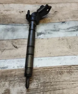 Audi A6 S6 C6 4F Fuel injector 059130277AJ 059130277