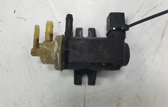 Skoda Octavia Mk3 (5E) Turbo solenoid valve