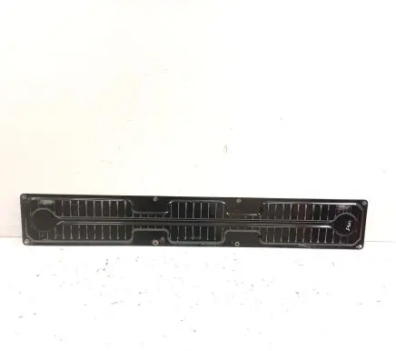 Toyota Tundra II Tailgate trim