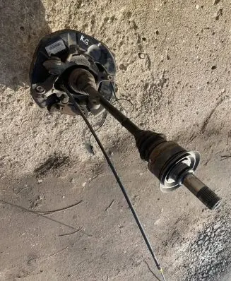 BMW 4 F36 Gran coupe Rear wheel hub spindle/knuckle 
