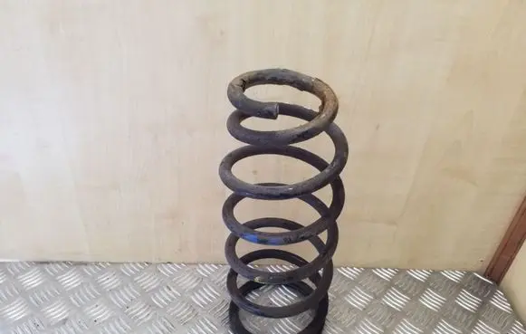 KIA Sorento Rear coil spring