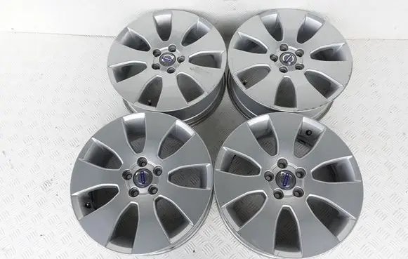 Volvo S60 R17 alloy rim 30714022