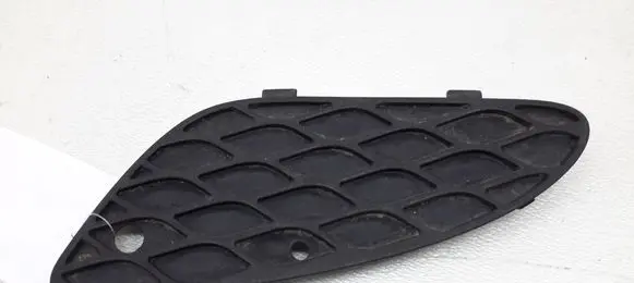 Mercedes-Benz E W211 Front bumper lower grill A2118850353