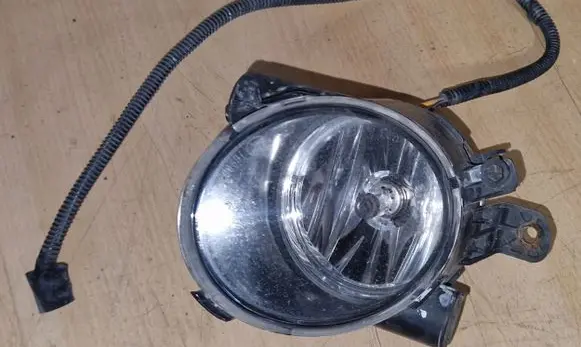 Volvo V70 Front fog light 31213102