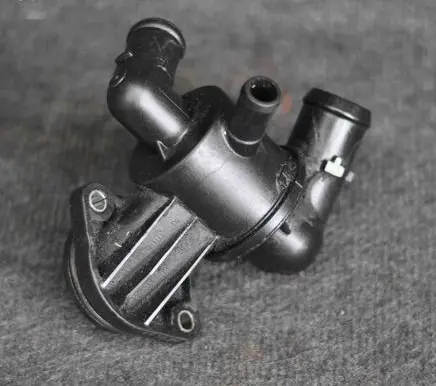 Volkswagen Scirocco Thermostat 03L121111AC