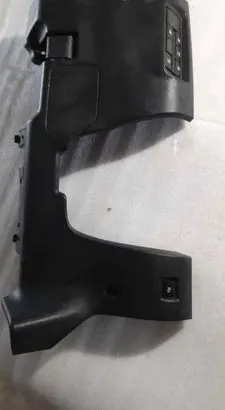 Nissan Leaf II (ZE1) Dashboard lower bottom trim panel G81RD5SH0B 681065SH0B