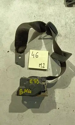 BMW 5 E39 Front seatbelt 72118159516